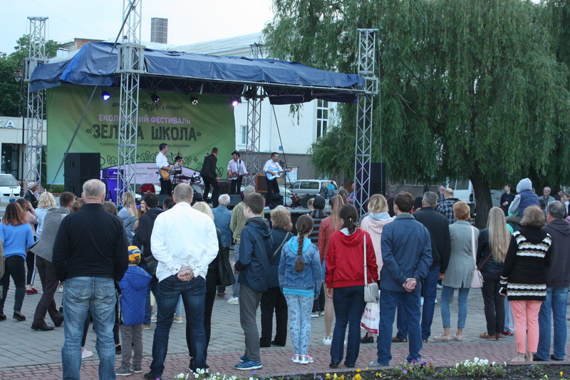 backbeat 11