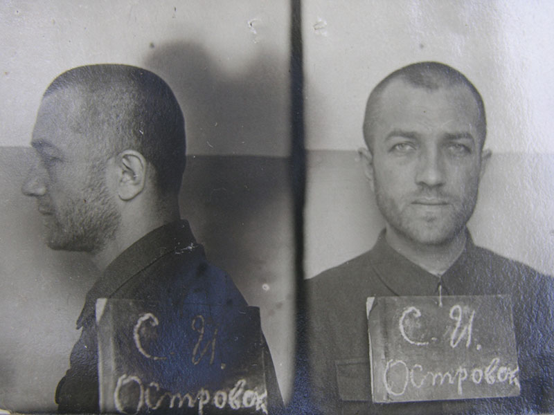 ostrovski 00
