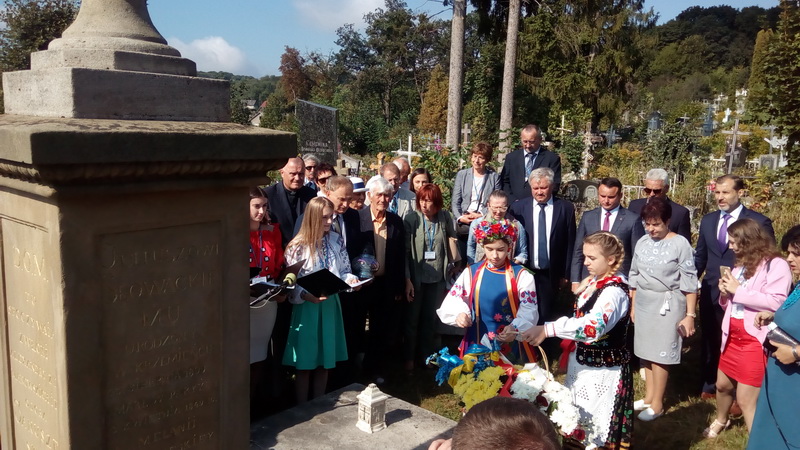 Dialog Krzemieniec 4