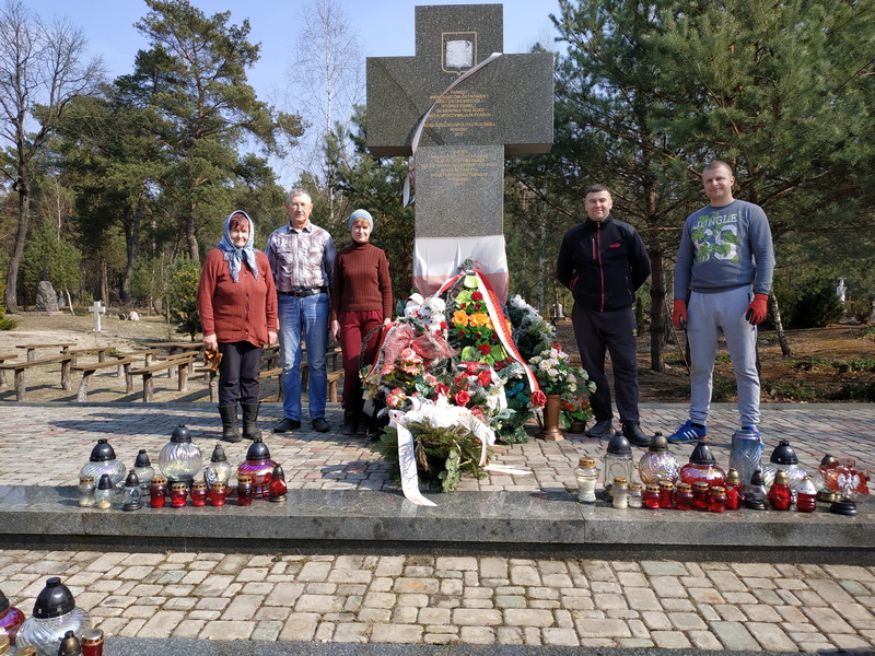 cmentarz Ostrowki 7