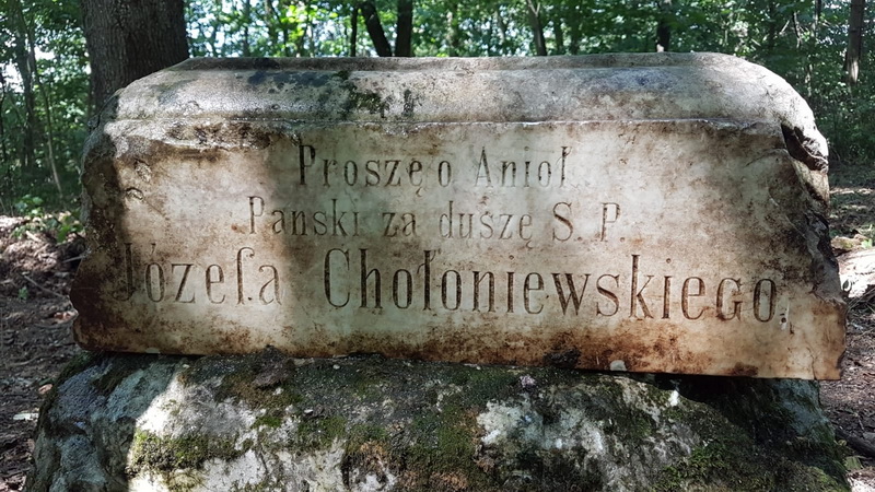 odnaleziona mogila ksiadz3