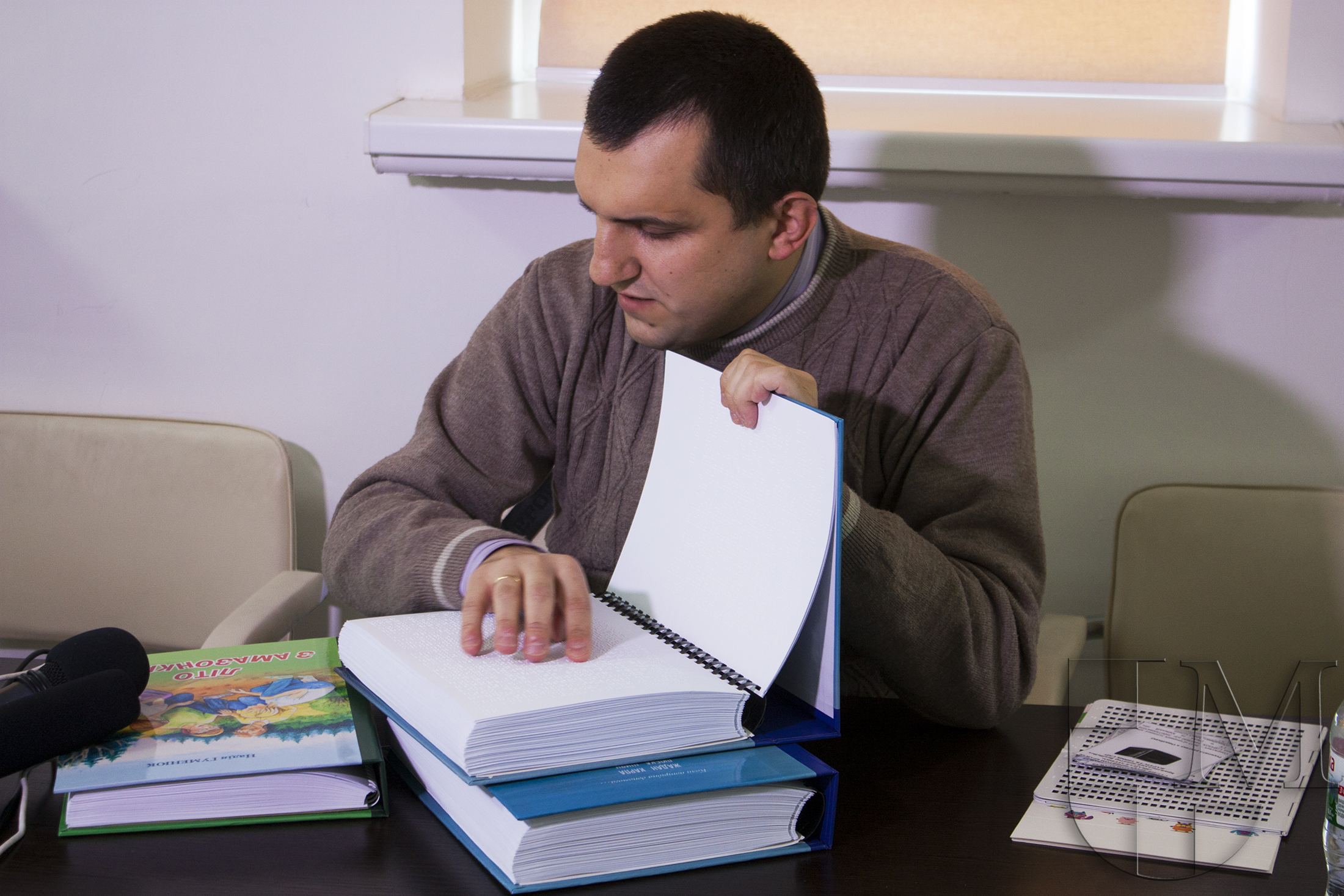 bralle_books_5.jpg