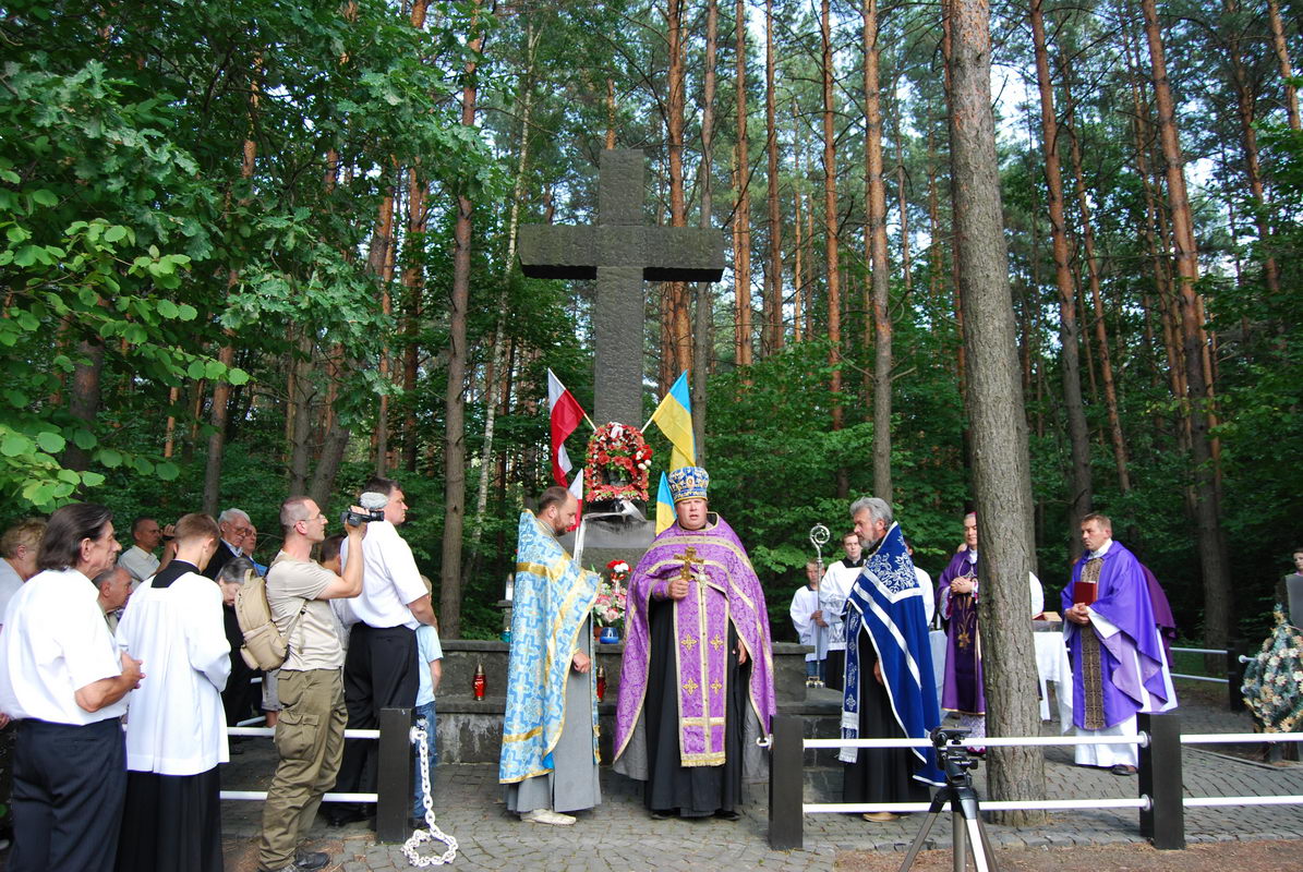 3. Panahydę odprawił o. Aleksander Kokora, Błahoczynny Sarneński.
